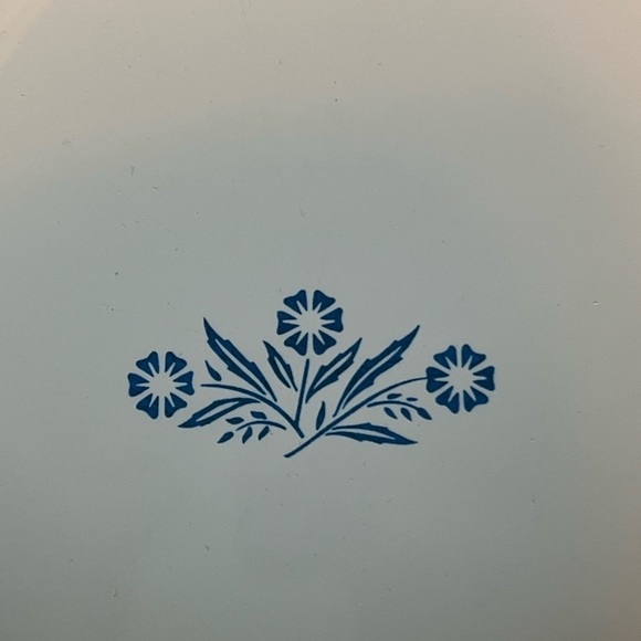 Corning Ware 9” pie dish blue cornflower - Picture 2 of 2